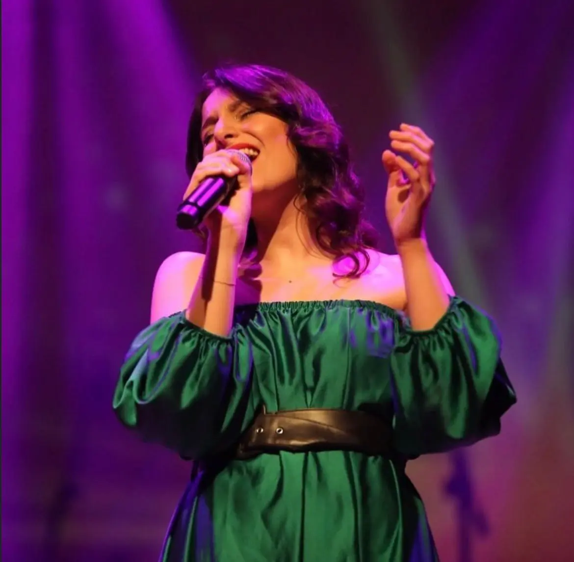 Mary Joy dal vivo