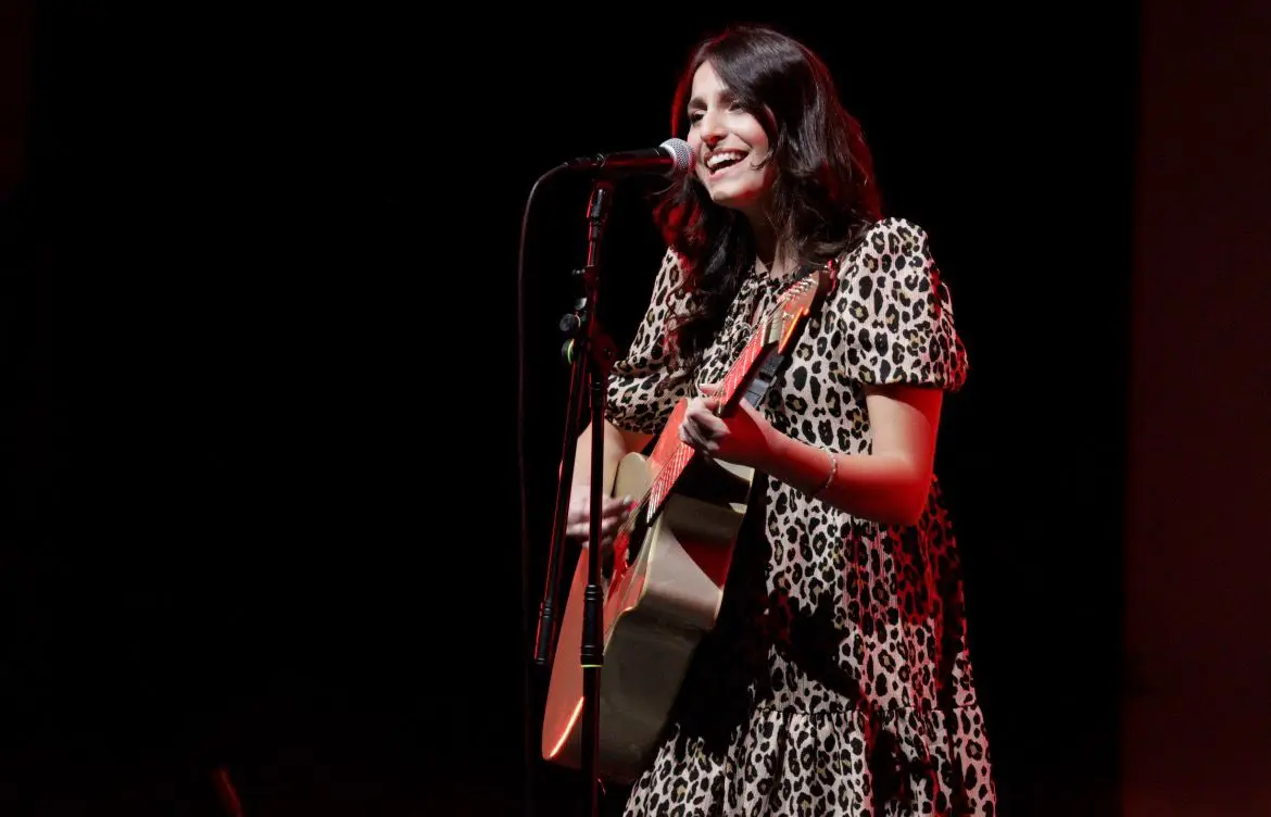 Mary Joy dal vivo